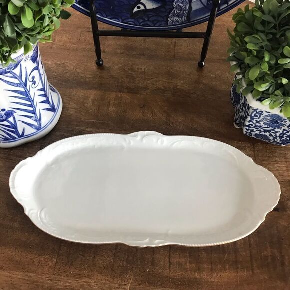 vintage French style scalloped dresser tray - Picture 1 of 5